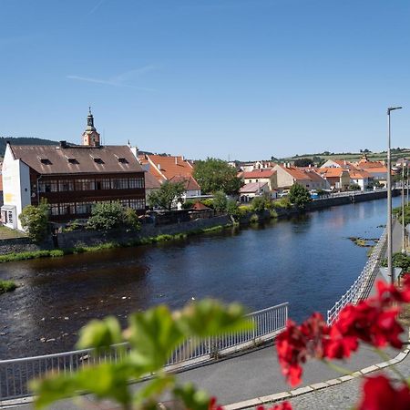 Apartmany Nabrezi Susice Nad Otavou Esterno foto