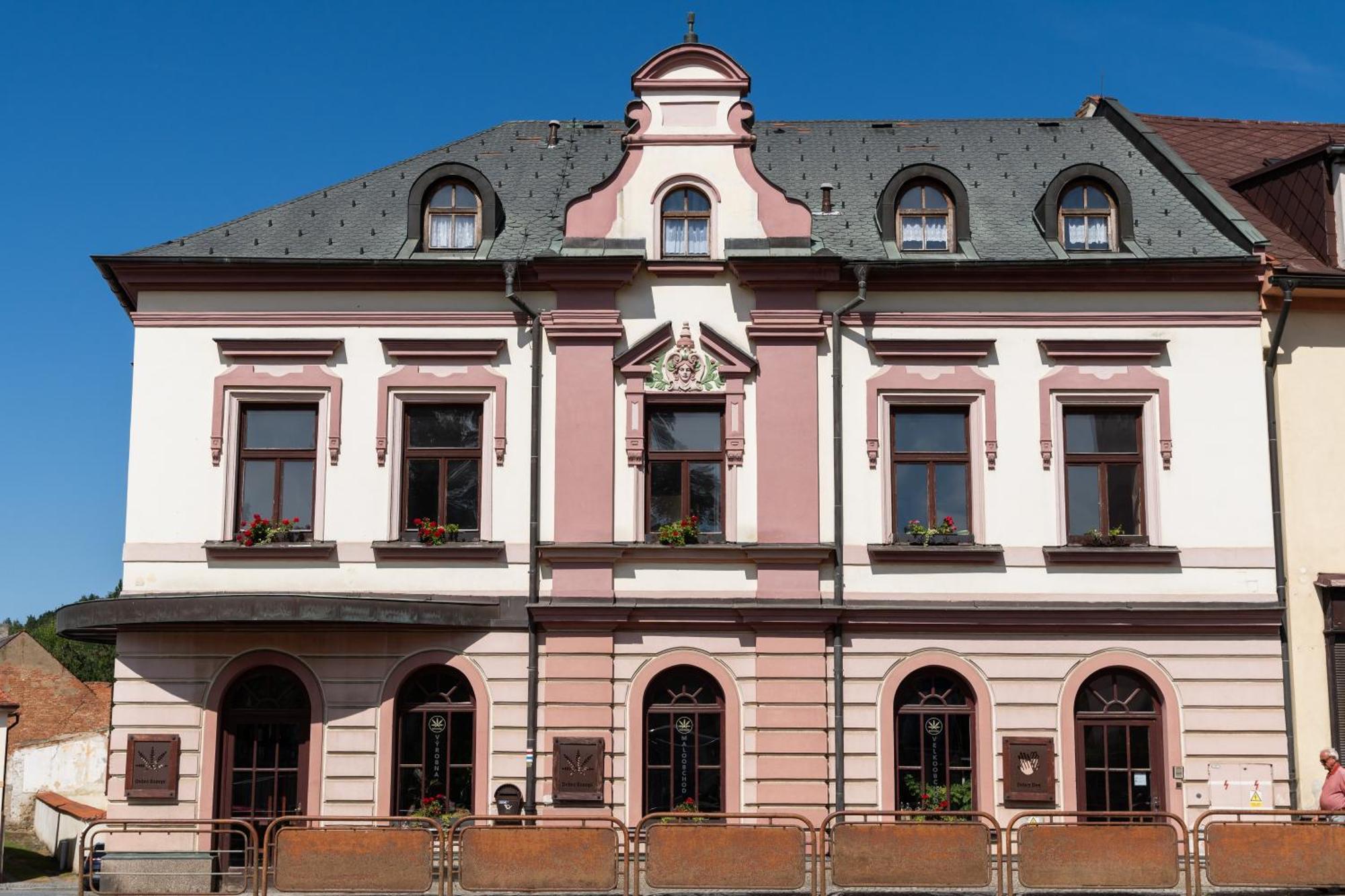 Apartmany Nabrezi Susice Nad Otavou Esterno foto