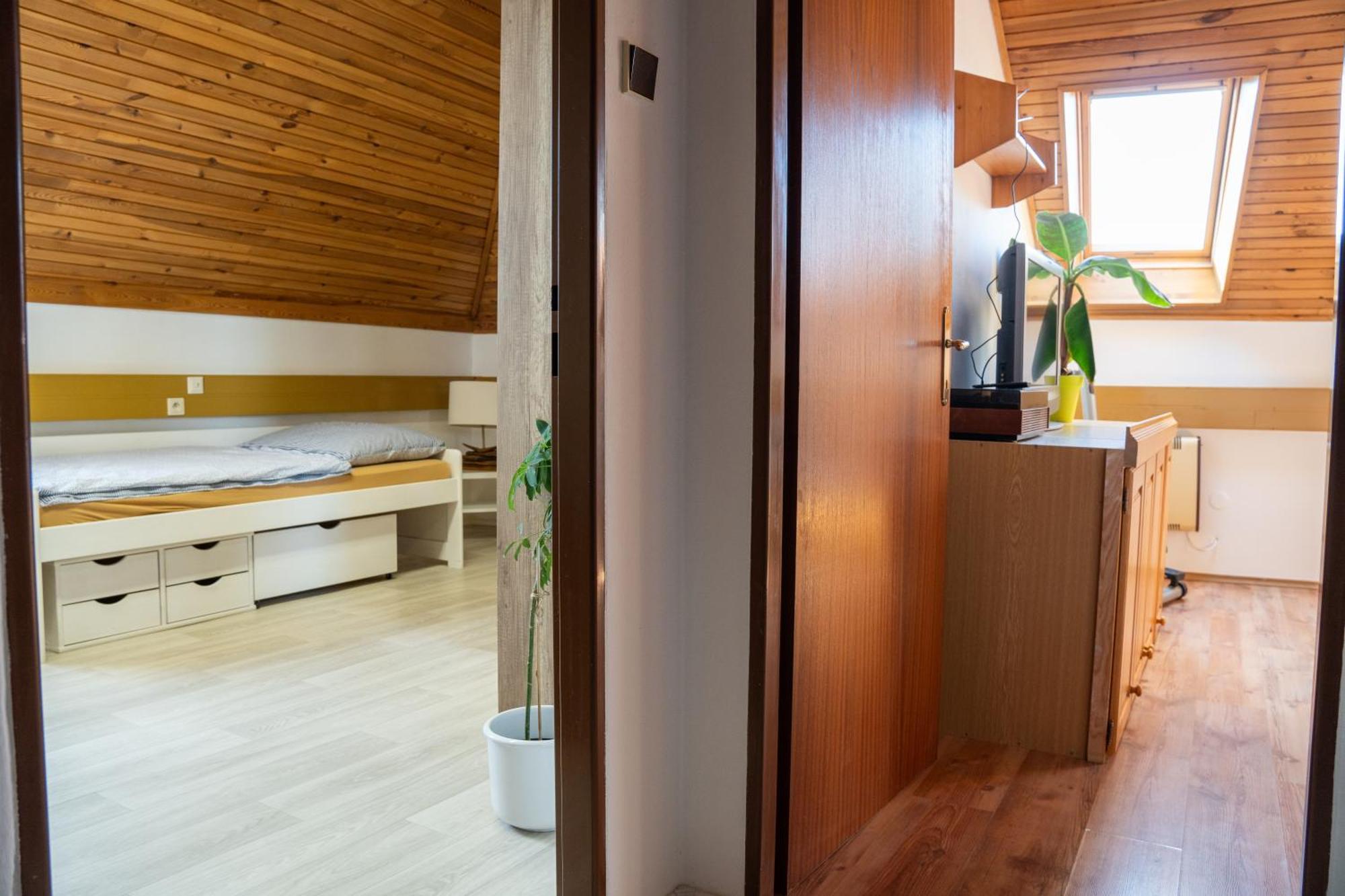 Apartmany Nabrezi Susice Nad Otavou Esterno foto
